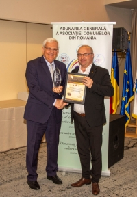 Asociația Comunelor din Rom&acirc;nia &ndash; RECUNOAȘTEREA MERITELOR